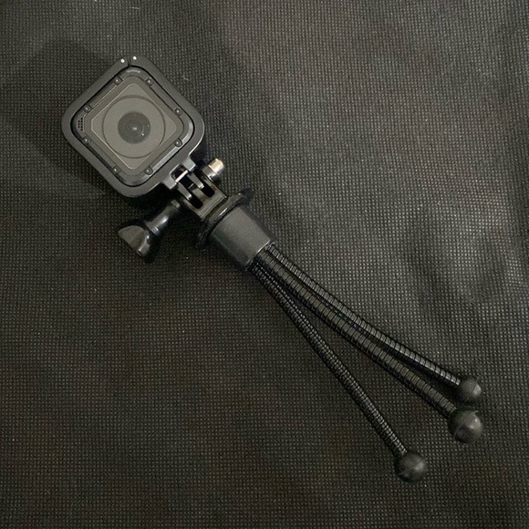 GoPro HERO4 Session (Waterproof Camera, 10M) with accessories - used - Picture 9 of 12